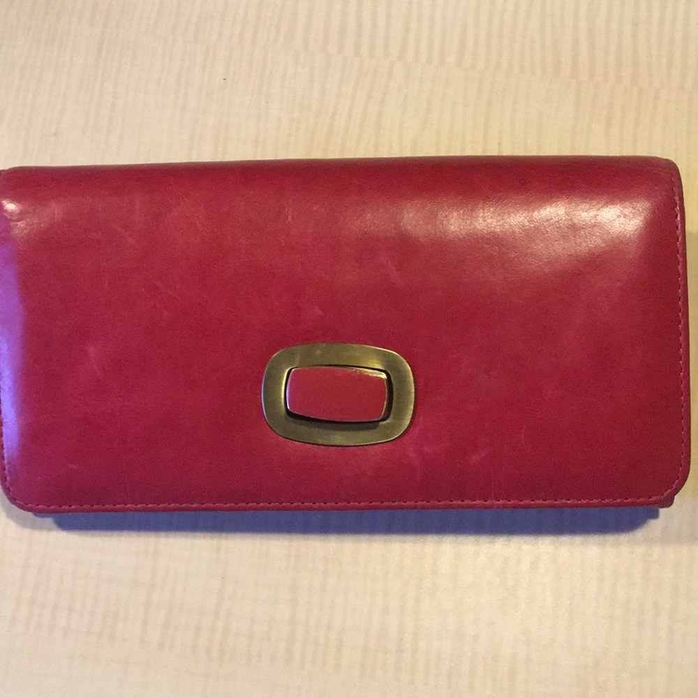 Raspberry hobo wallet